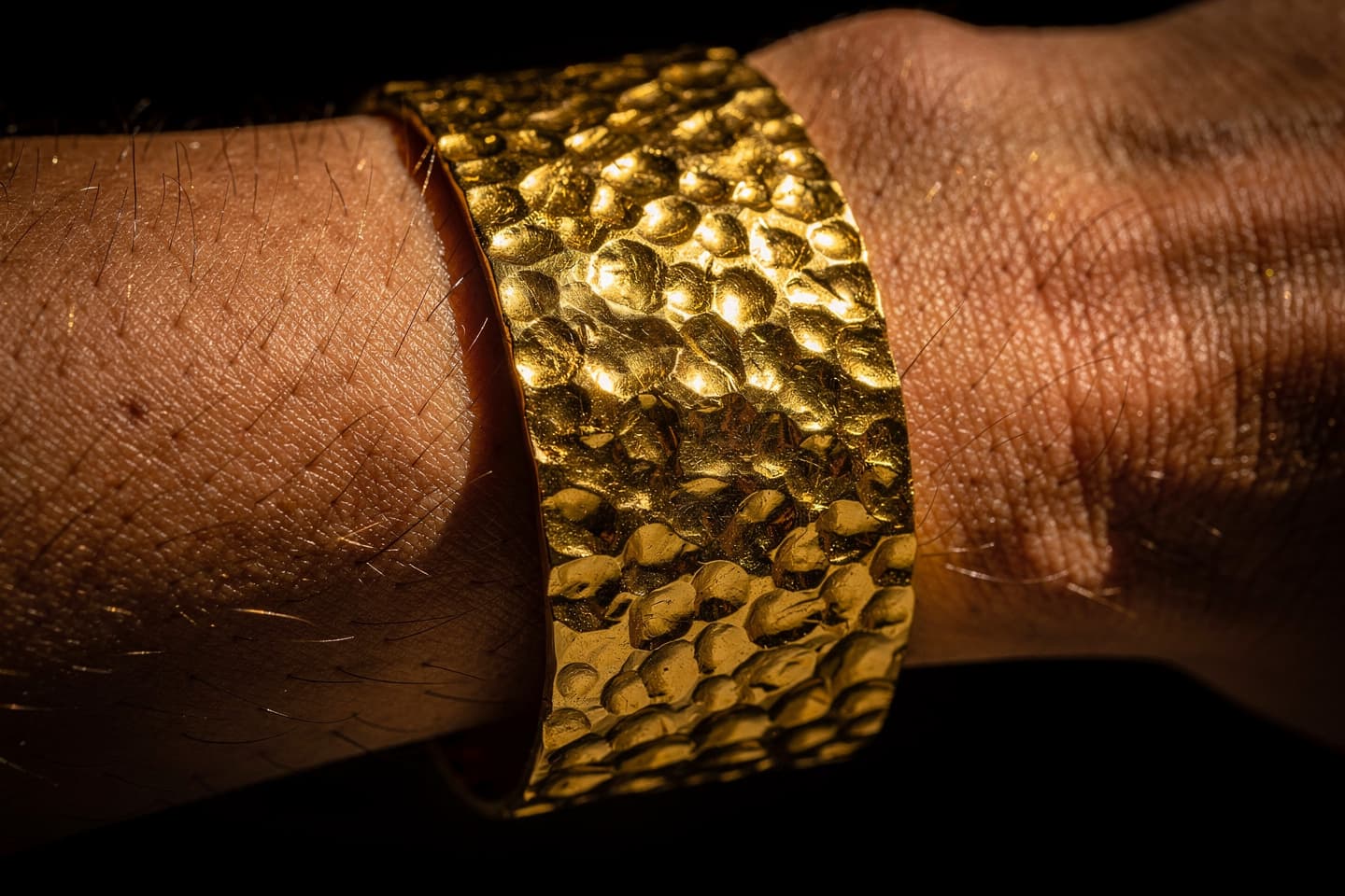 Hammered Cuff — campaign